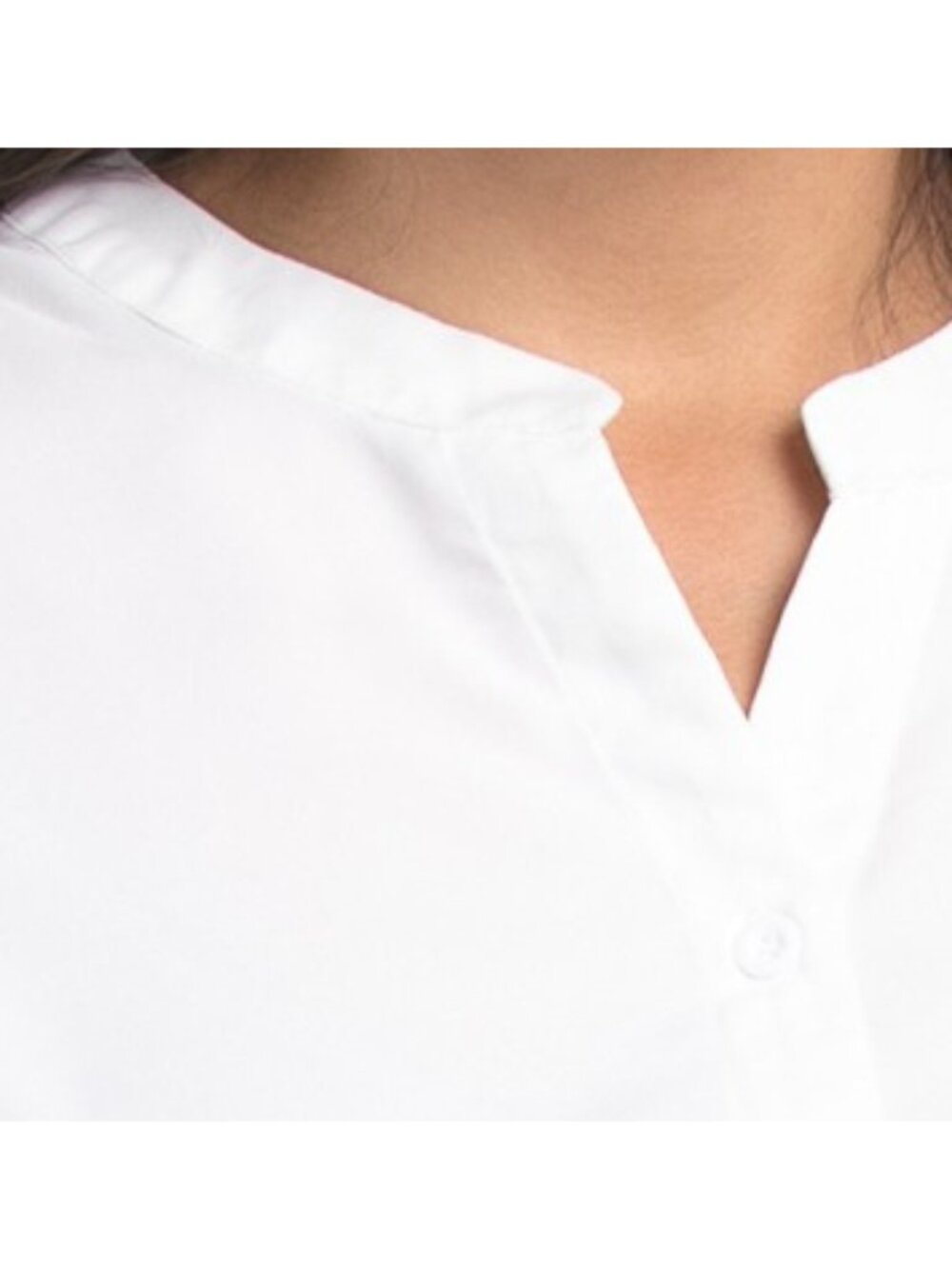 LIV LOS ANGELES Plus Button Front Tunic Blouse - Picture 4 of 5